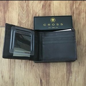 Cross Accessories - CROSS Bi-Fold Men’s Wallet Cross Accessories - CROSS Bi-Fold Men’s Wallet